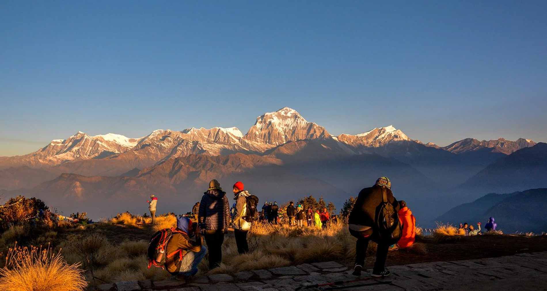Annapurna Circuit Trekking – 21 Days